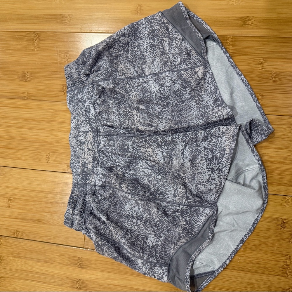 High Rise Hotty Hot 4in Gray Athletic Shorts